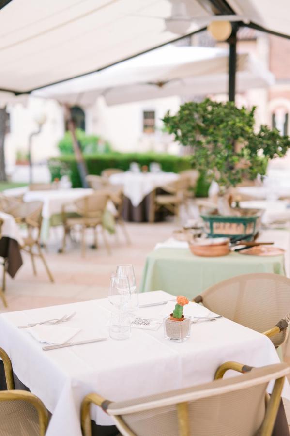 Bacco D'Oro Wine & Relais Hotel Mezzane di Sotto Exterior photo